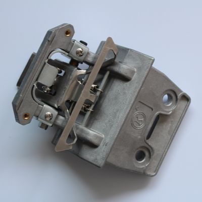 주문 Stenter Machine Parts Ehwha Pin Holder 73mm Center Distance Aluminum Material With Protector 온라인 제조